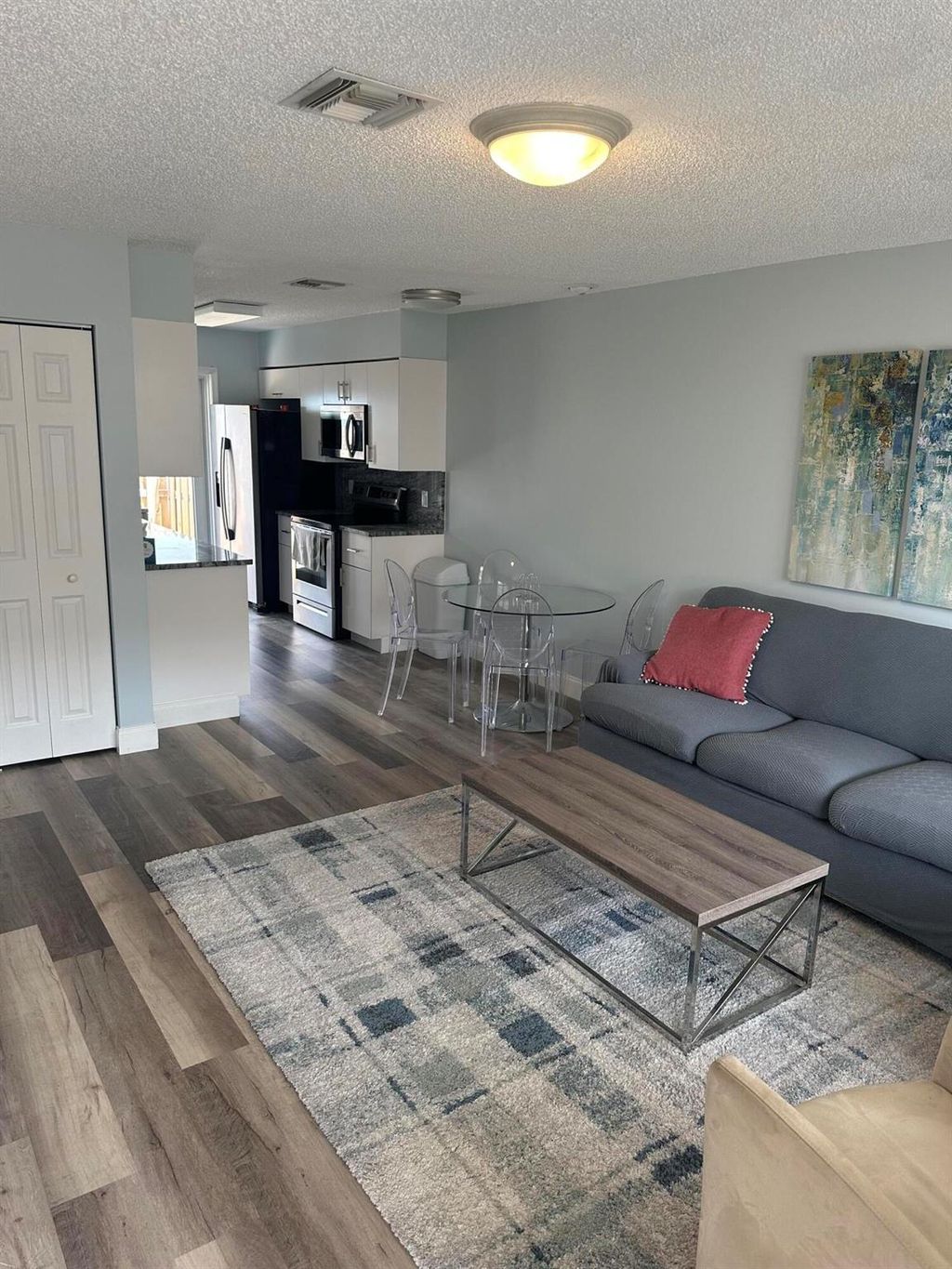 Photo of 617 NE 3rd Avenue, Delray Beach, FL 33444 (MLS # R11098836)