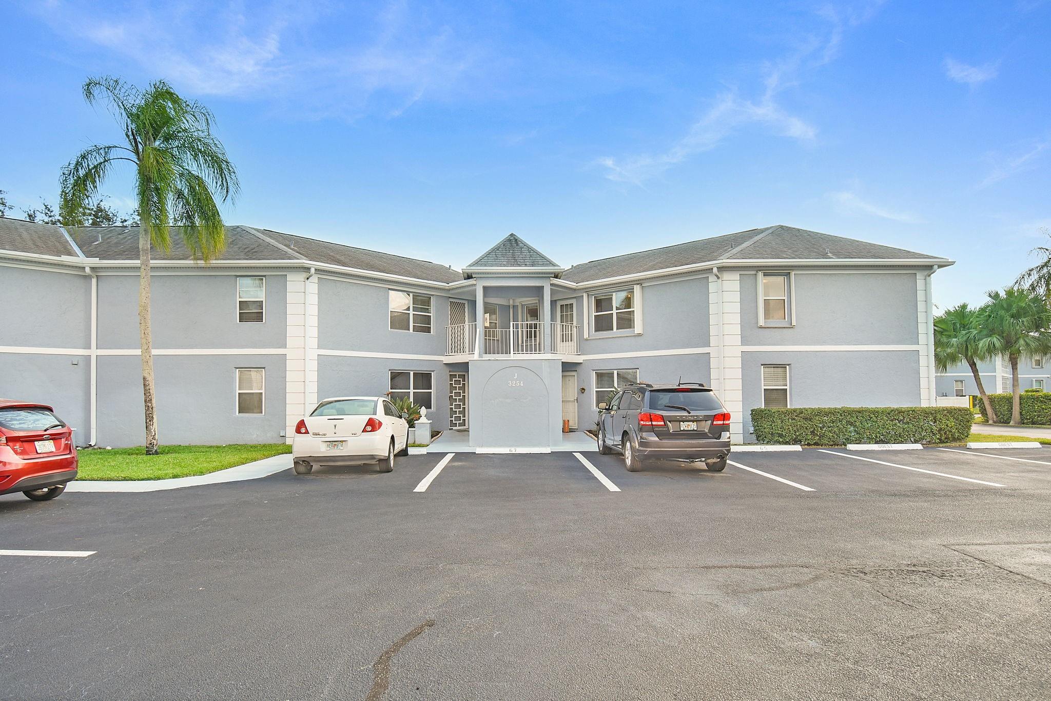 Village of Stuart Condo - Residential