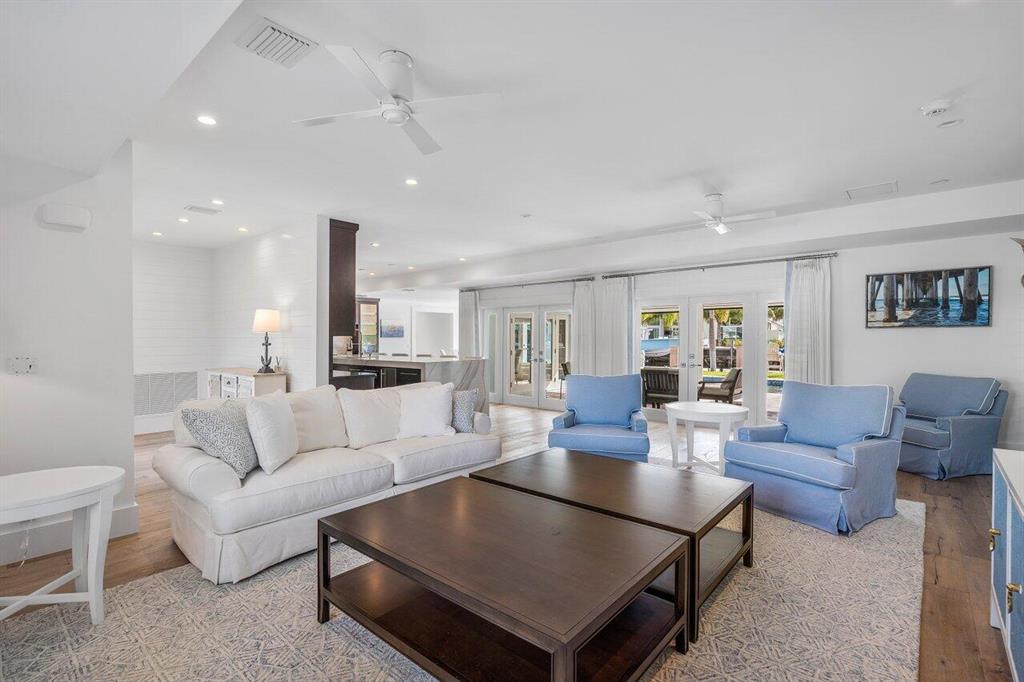 PALM BEACH ISLES 3 - Residential