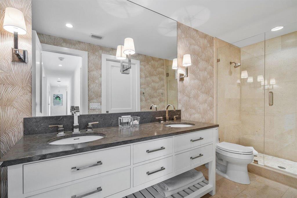 PALM BEACH ISLES 3 - Residential