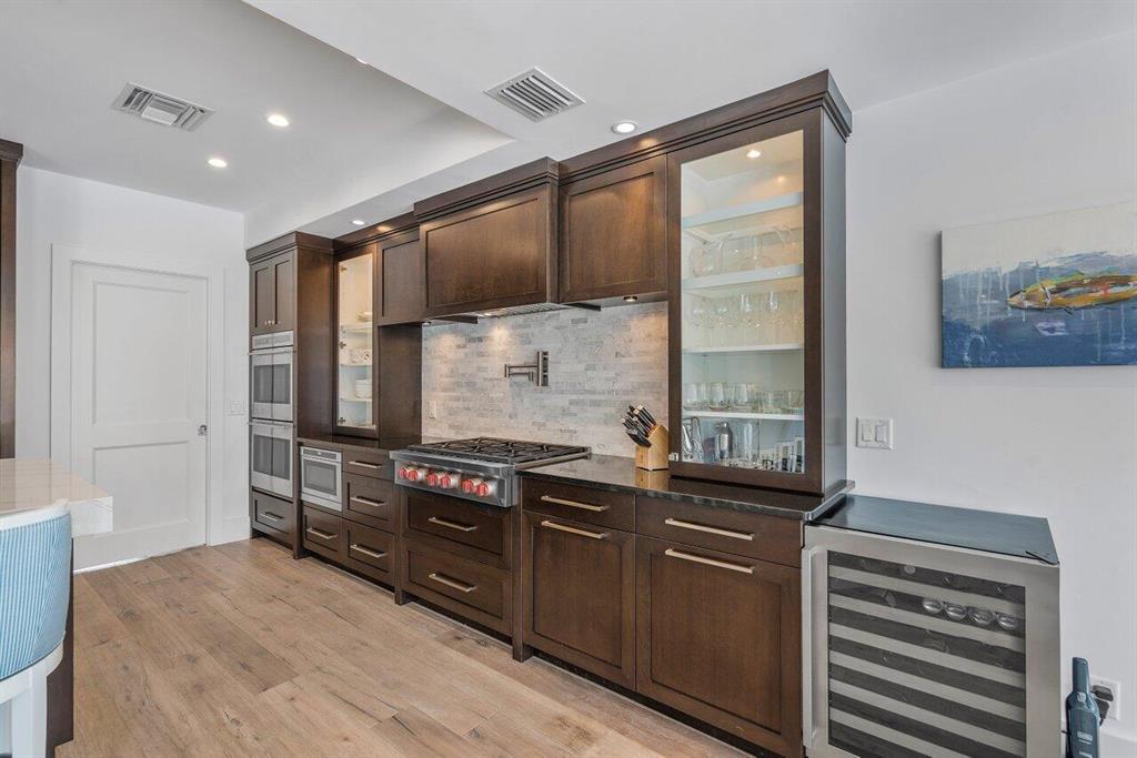 PALM BEACH ISLES 3 - Residential