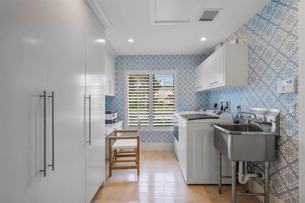 PALM BEACH ISLES 3 - Residential