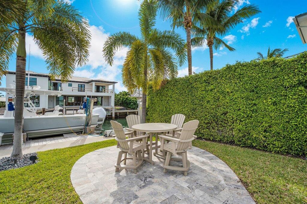 PALM BEACH ISLES 3 - Residential