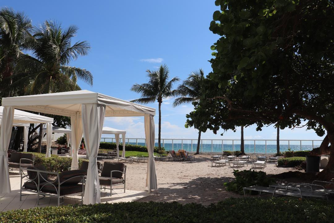 Residences on Hollywood - Residential