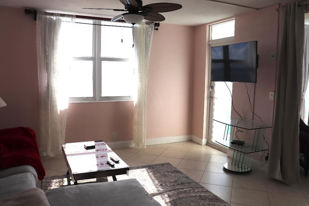 3001 S Ocean Drive 1011