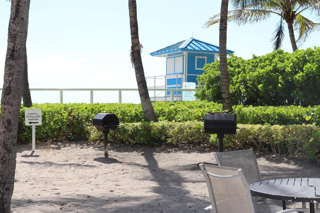 Residences on Hollywood - Residential