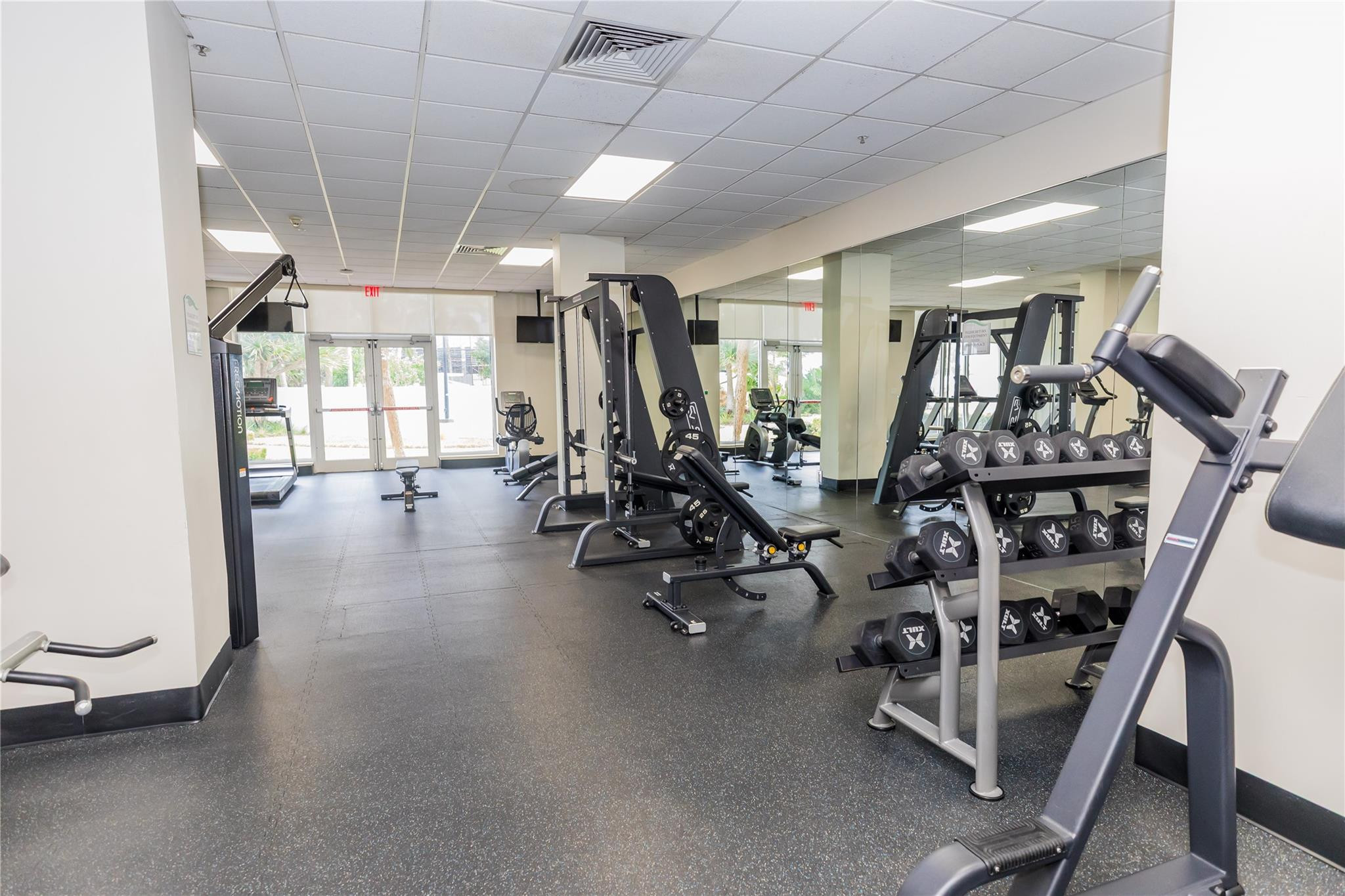 Residences on Hollywood - Residential