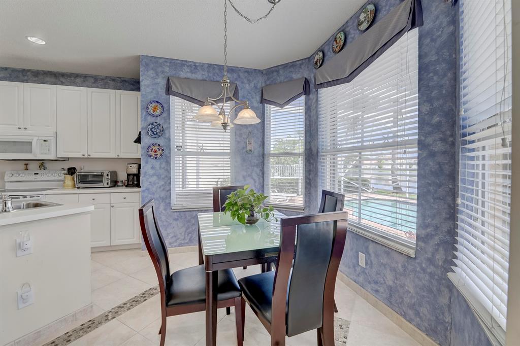 COCO LAKES 155-25 B - Residential