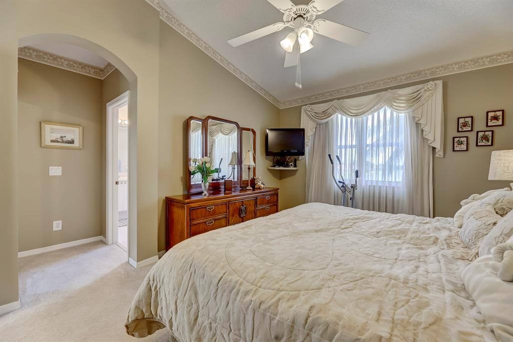 COCO LAKES 155-25 B - Residential