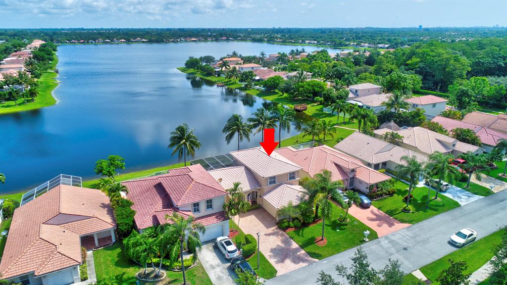 COCO LAKES 155-25 B - Residential