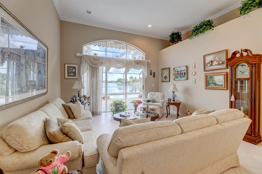 COCO LAKES 155-25 B - Residential