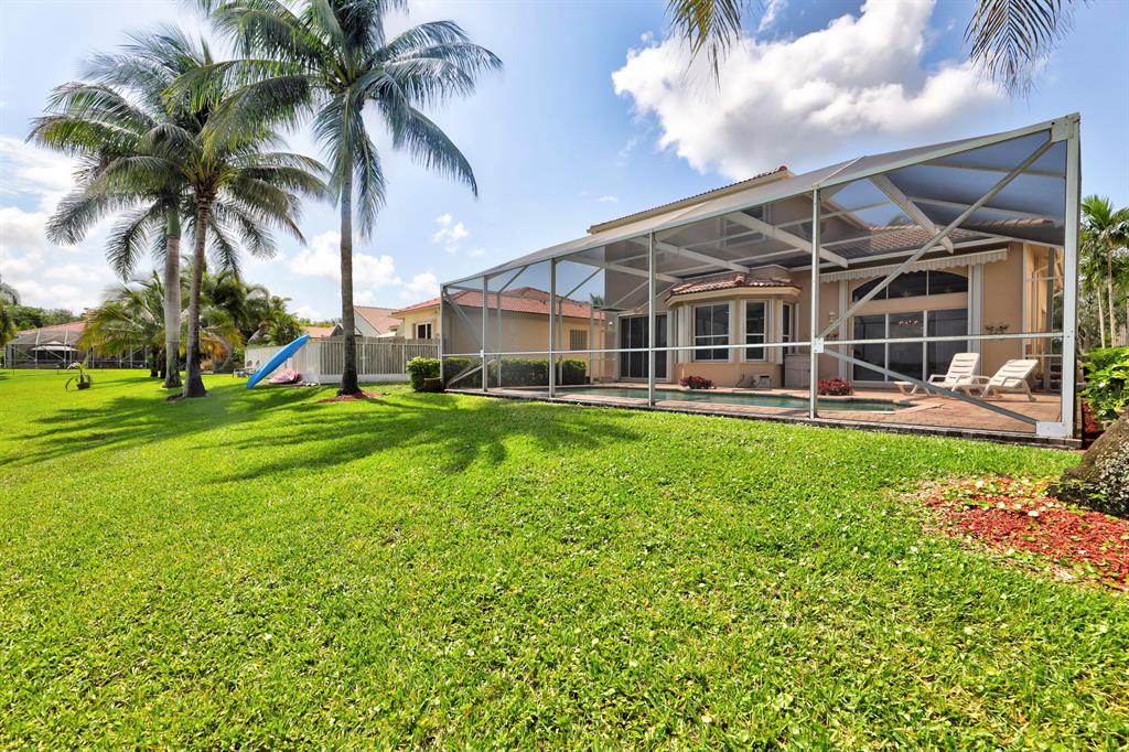 COCO LAKES 155-25 B - Residential