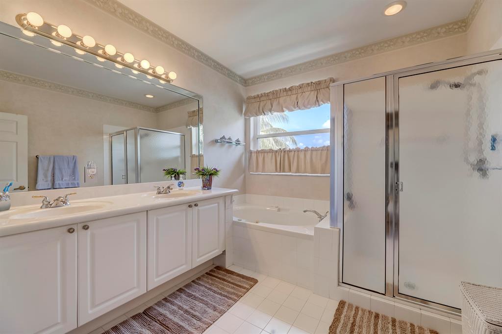 COCO LAKES 155-25 B - Residential