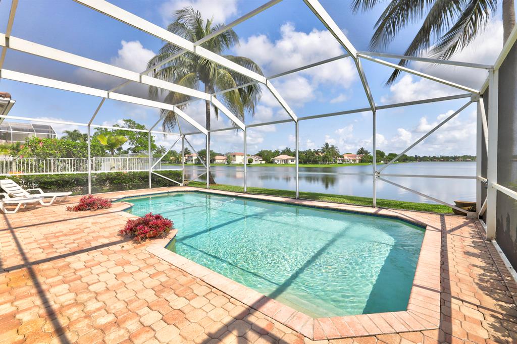 COCO LAKES 155-25 B - Residential