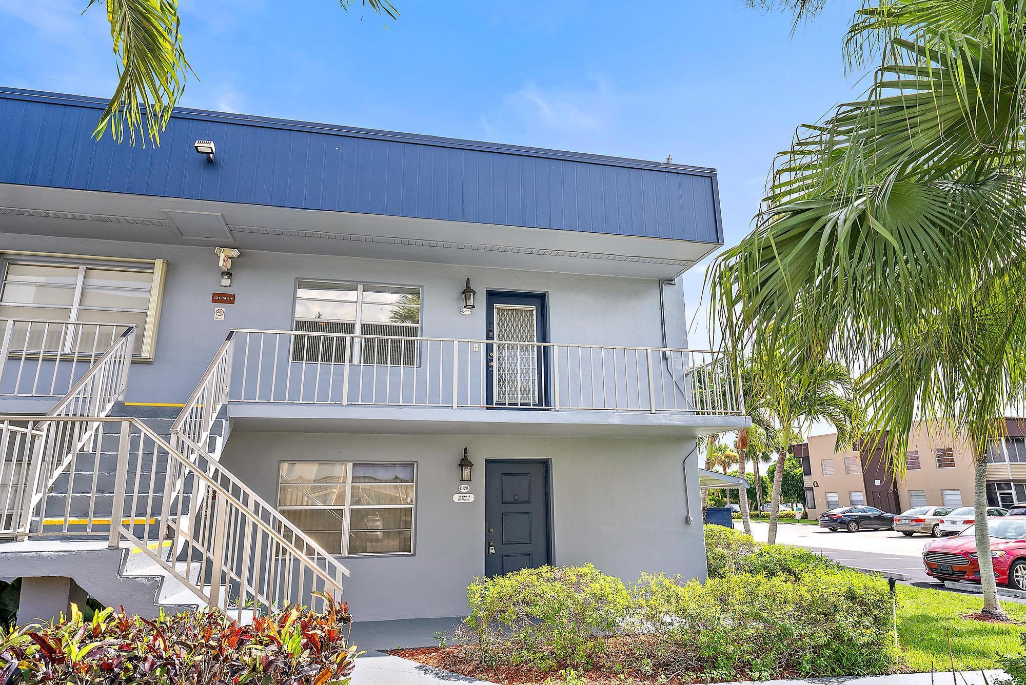 Welcome to easy living in the heart of Delray Beach! This beautifully maintained 2 bedroom 2 bath condo is nestles in the vibrant 55+ community of Kings Point, offering comfort, convenience and a resort lifestyle. This condo has lots of natural light and plenty of space to unwind or entertain. Located minutes from downtown, major highways, the beaches this condo is perfect as a year round residence or seasonal retreat.Don's miss this opportunity to live the South Florida lifestyle you deserve!