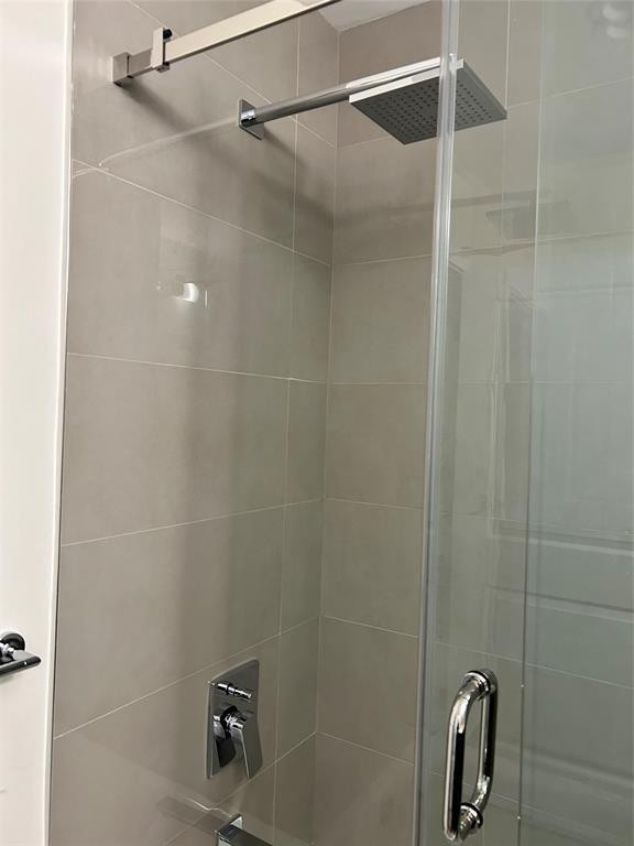 Aesthetic Apts Condo - Residential Lease