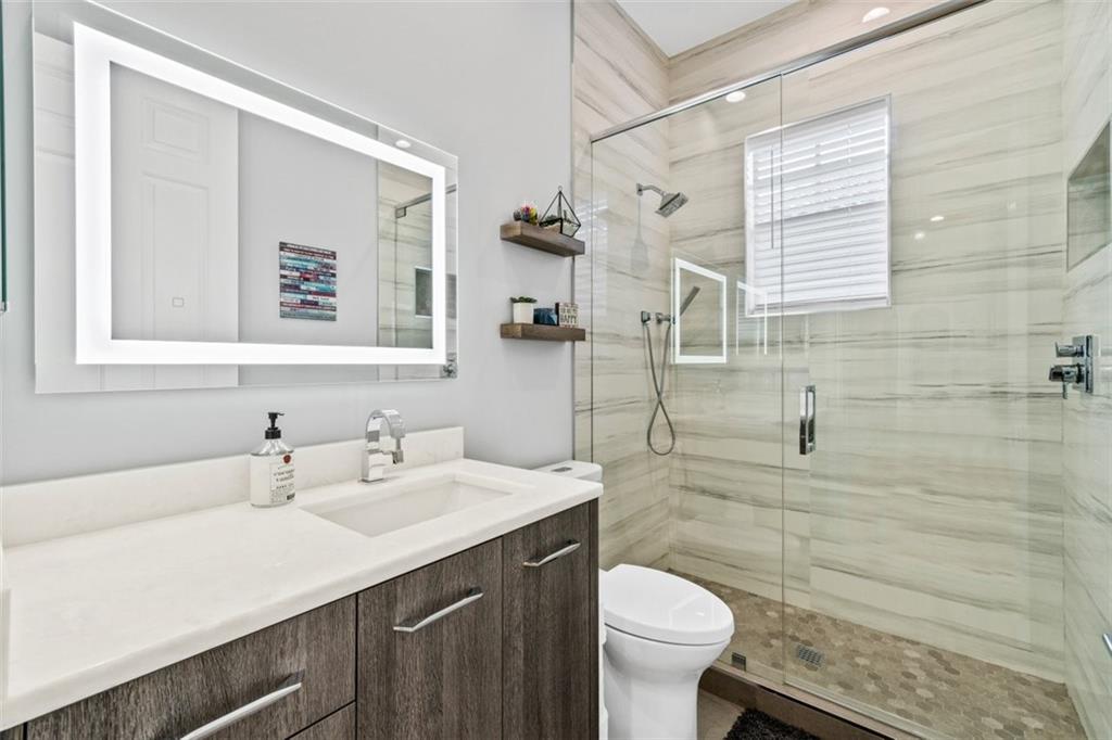 Heron Bay East 169-105 B - Residential