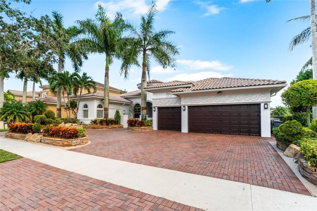 Heron Bay East 169-105 B - Residential