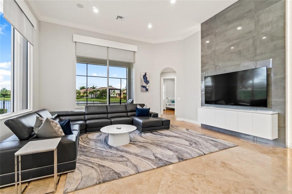 Heron Bay East 169-105 B - Residential