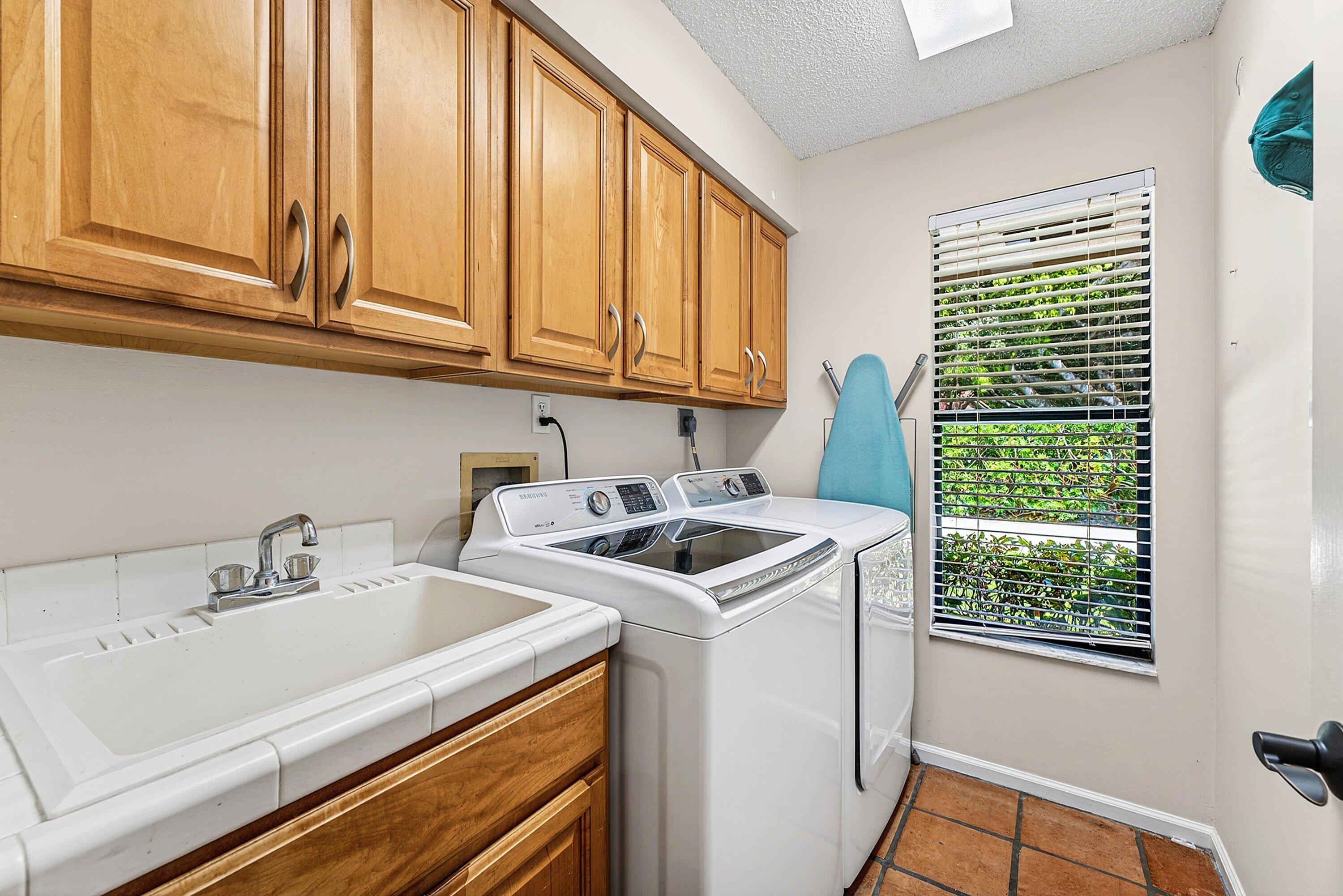PGA RESORT COMMUNITY 4 - Residential
