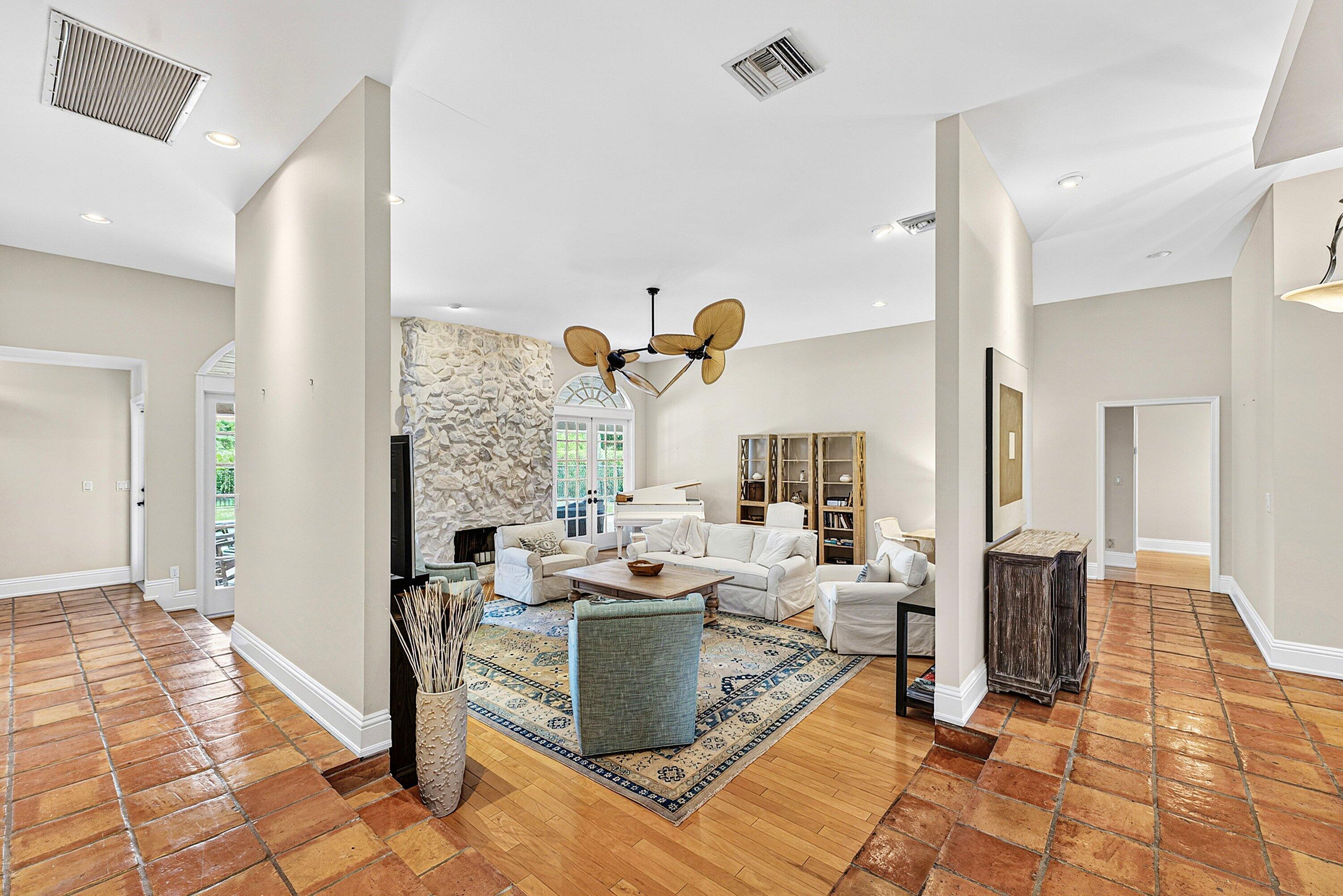 PGA RESORT COMMUNITY 4 - Residential