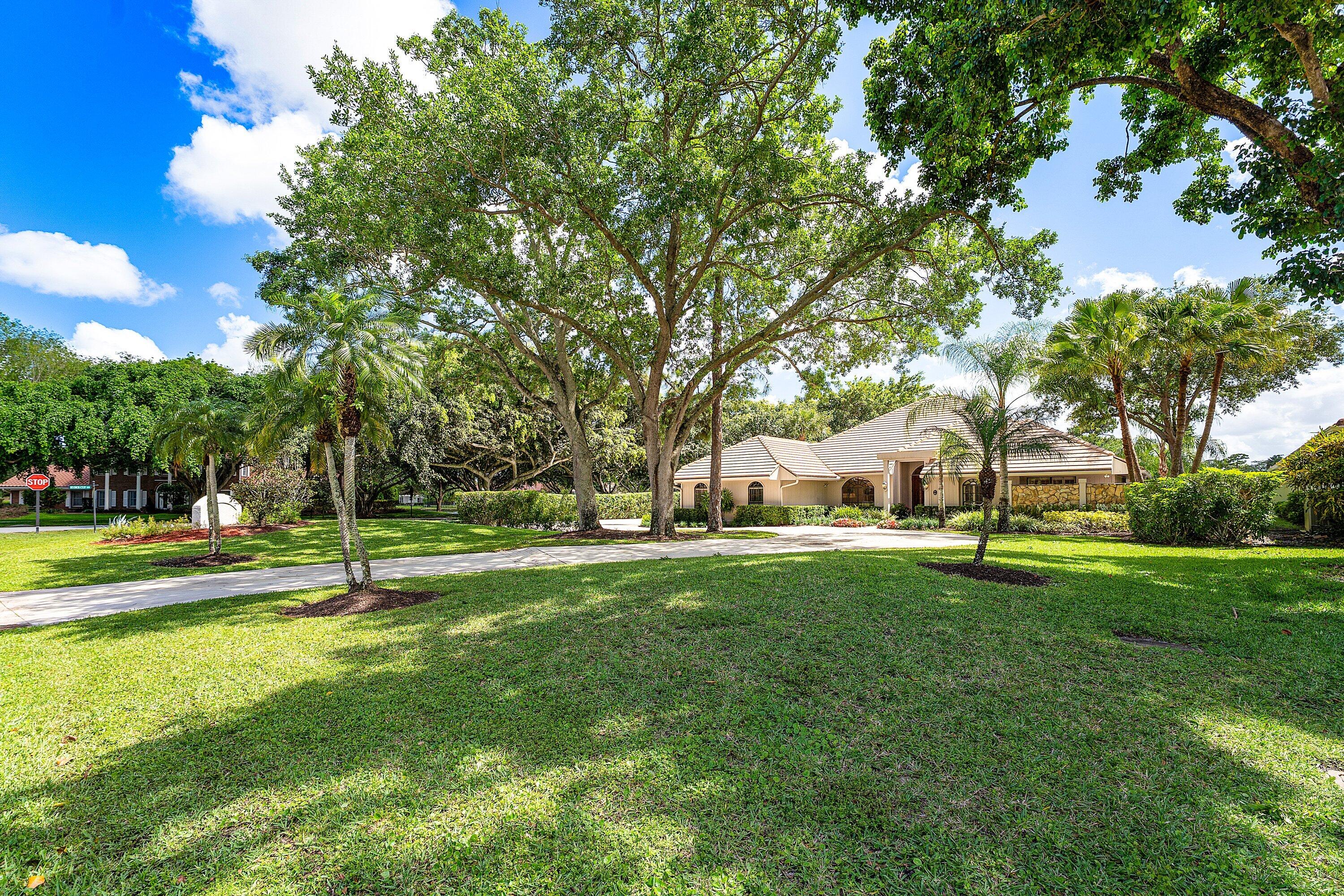 PGA RESORT COMMUNITY 4 - Residential