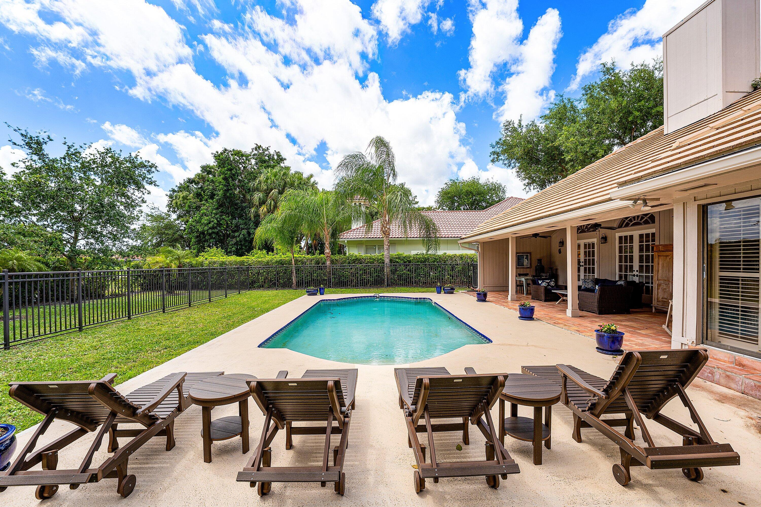 PGA RESORT COMMUNITY 4 - Residential