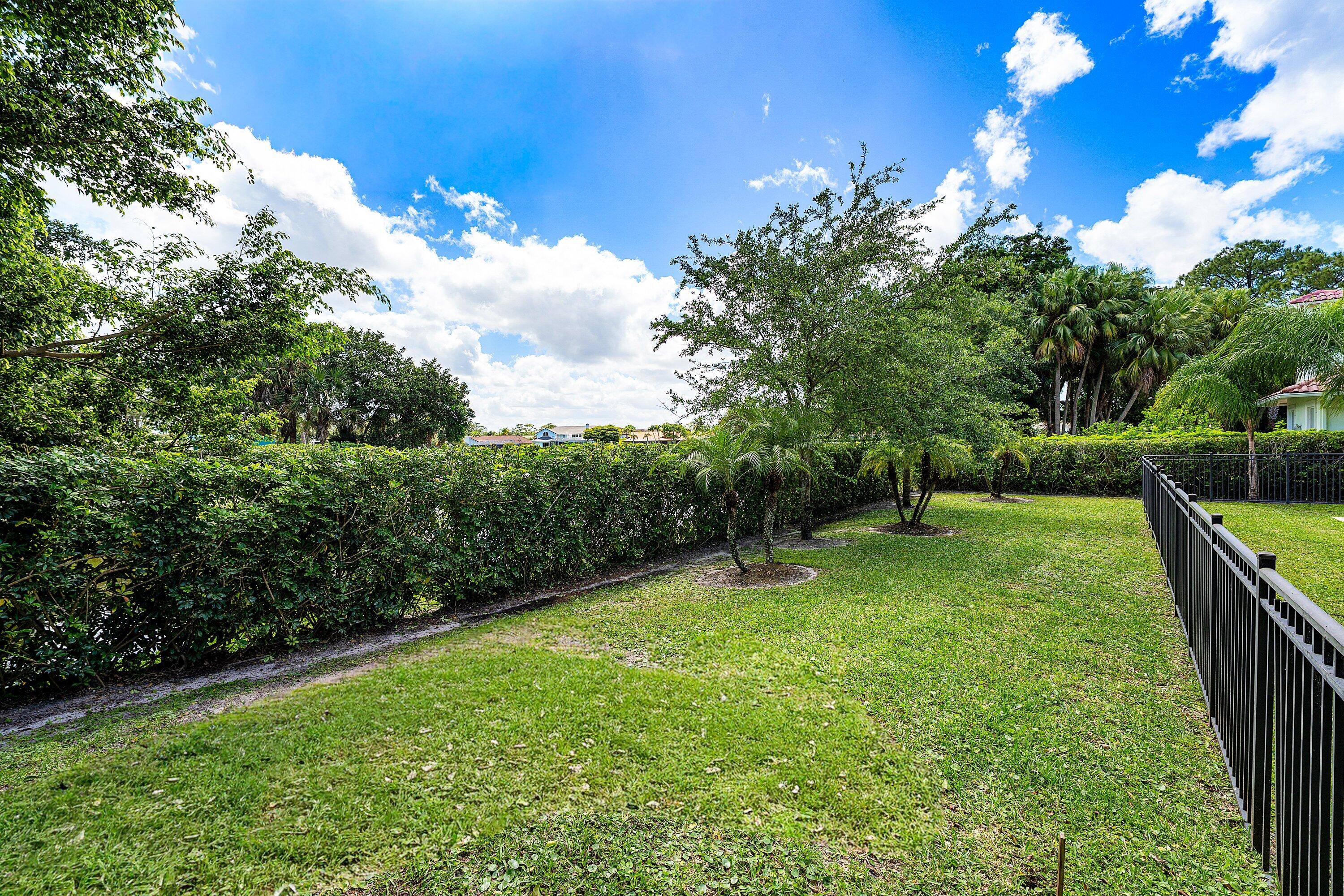 PGA RESORT COMMUNITY 4 - Residential