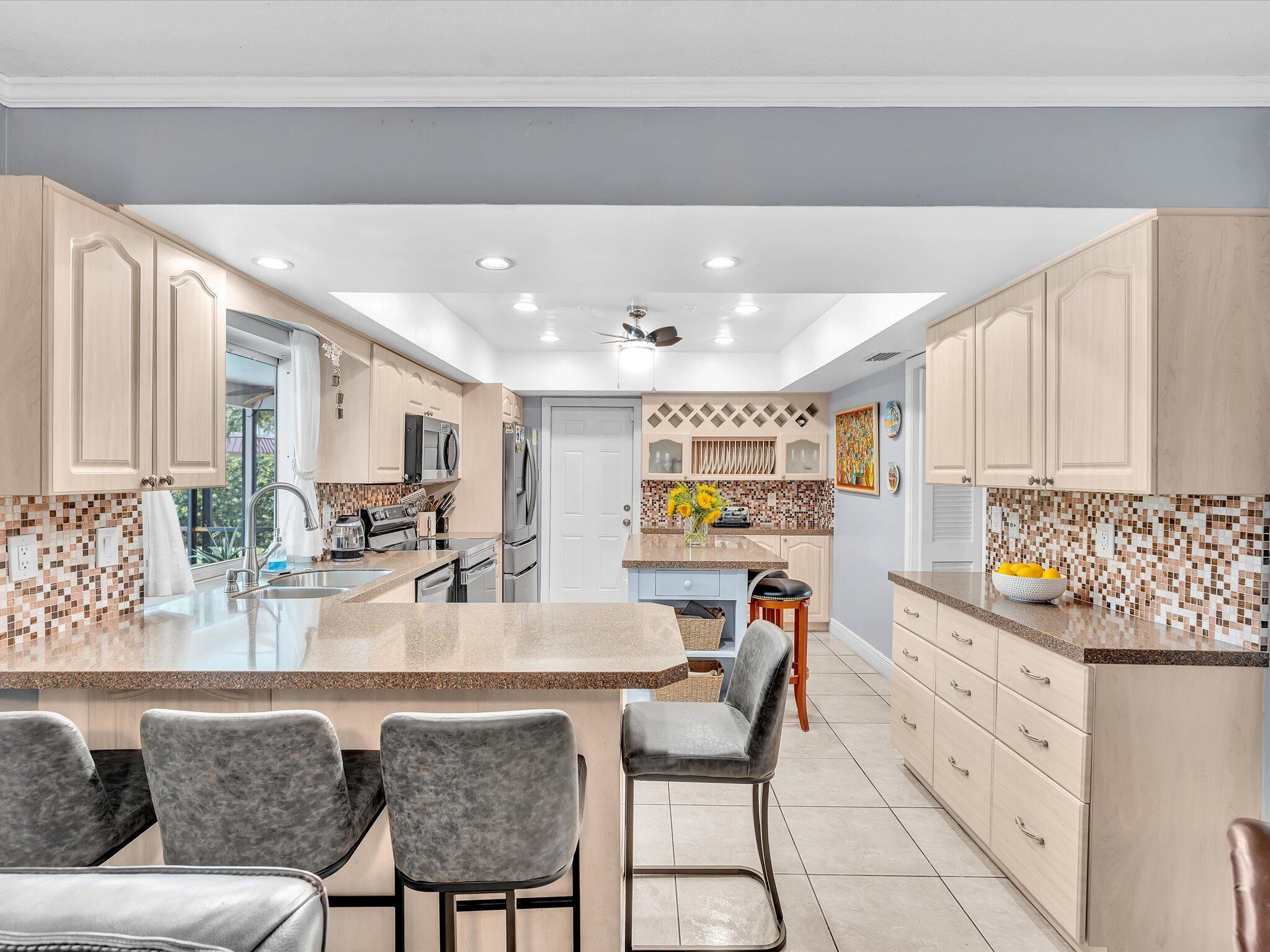 ROYAL PALM ESTATES SEC 4 - Residential