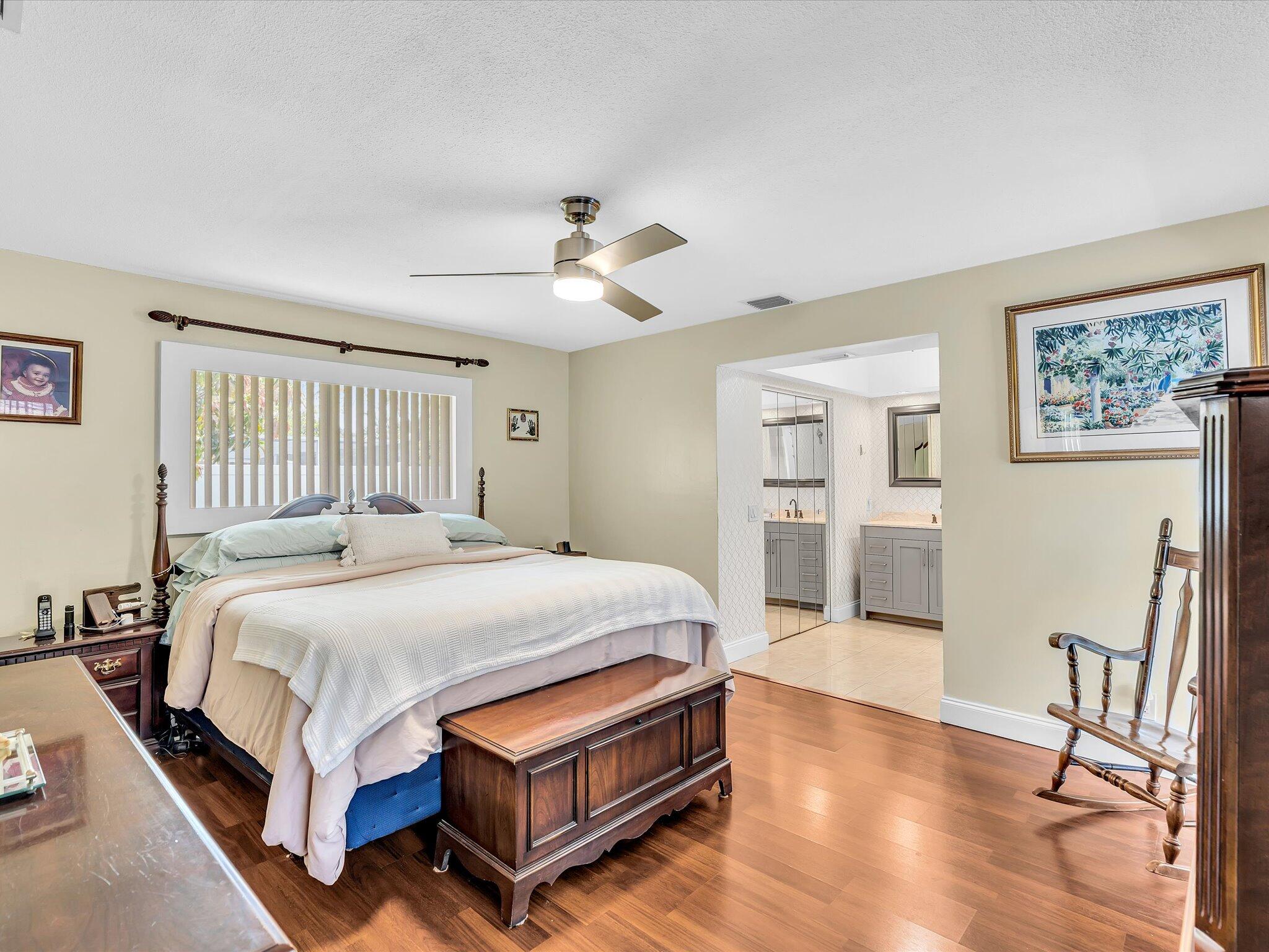 ROYAL PALM ESTATES SEC 4 - Residential