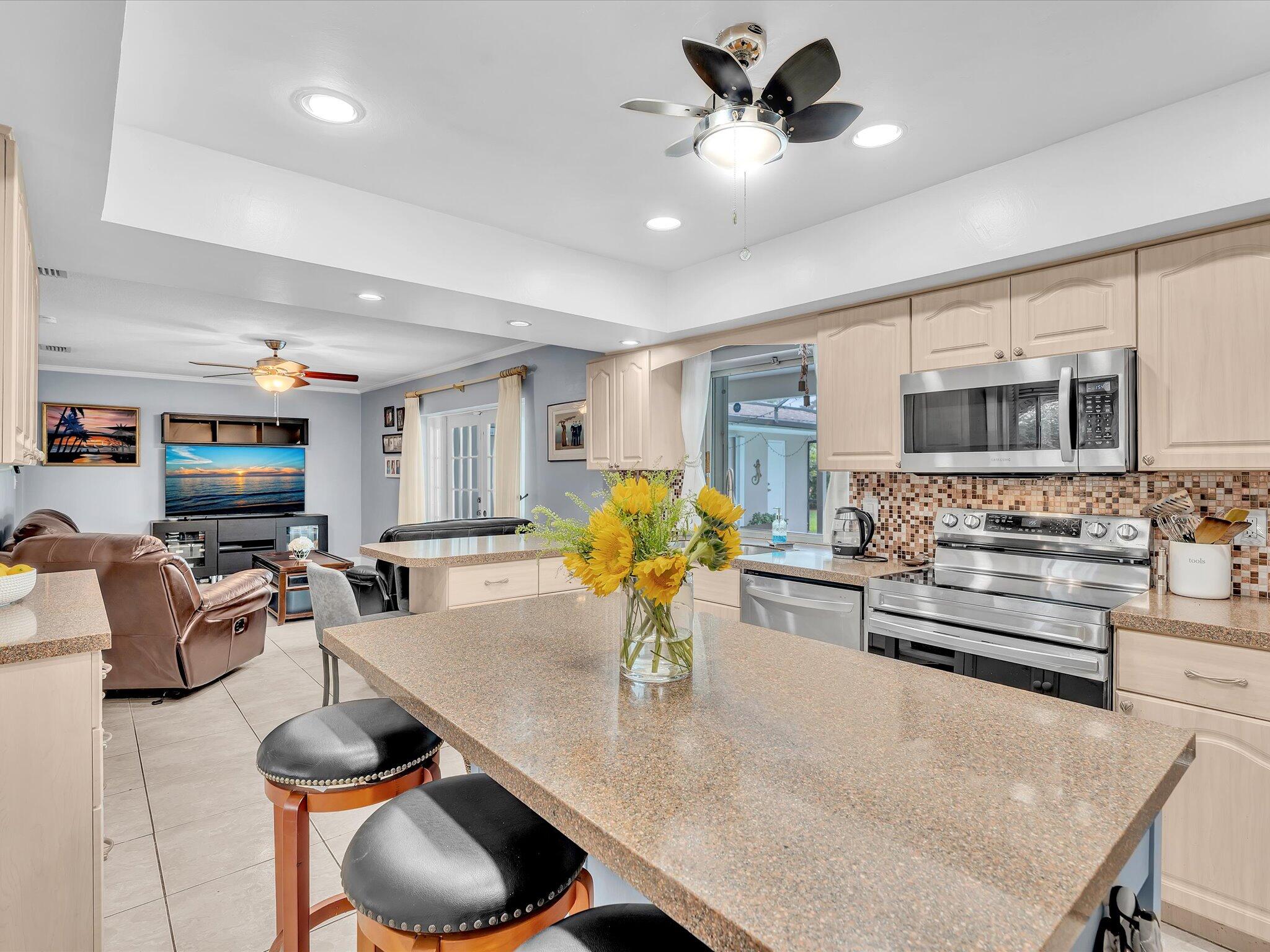 ROYAL PALM ESTATES SEC 4 - Residential
