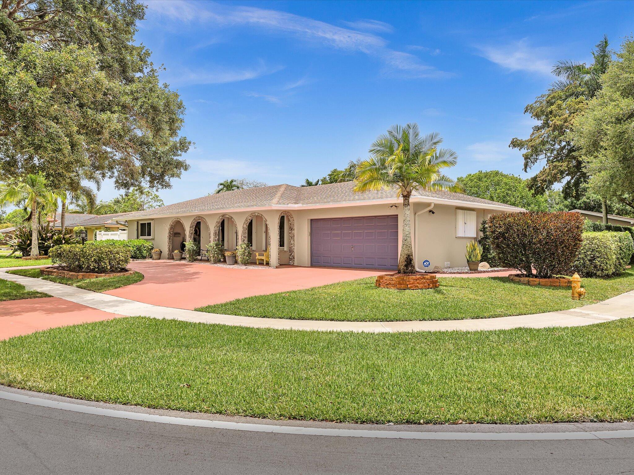 ROYAL PALM ESTATES SEC 4 - Residential