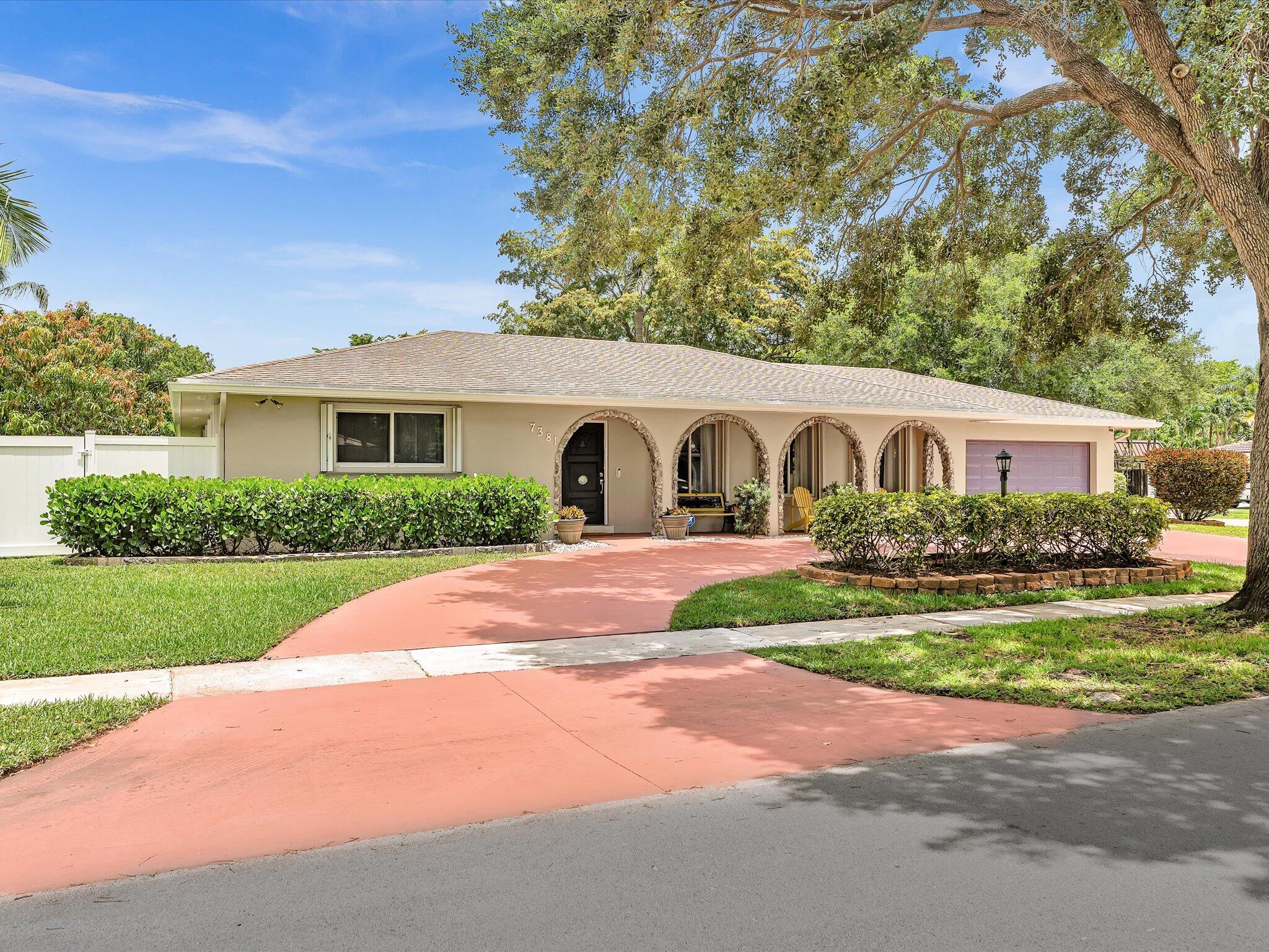 7381 SW 9th Street