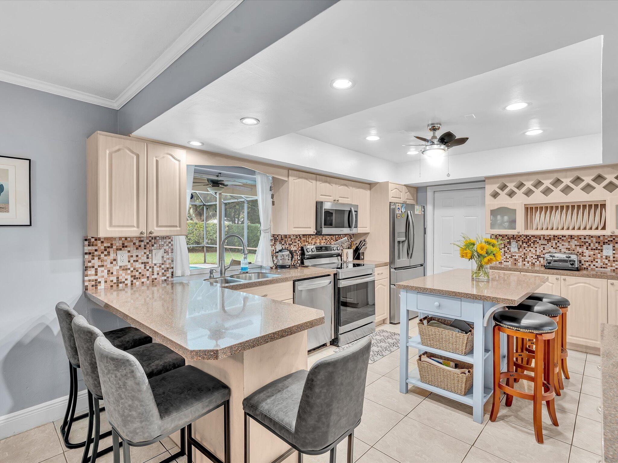 ROYAL PALM ESTATES SEC 4 - Residential