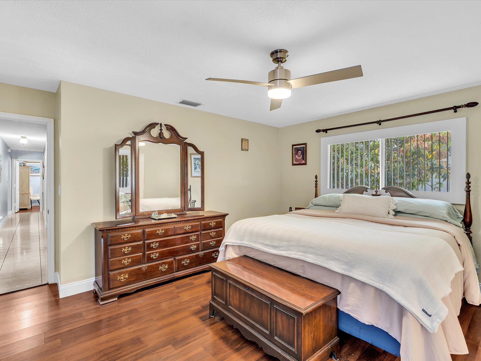 ROYAL PALM ESTATES SEC 4 - Residential