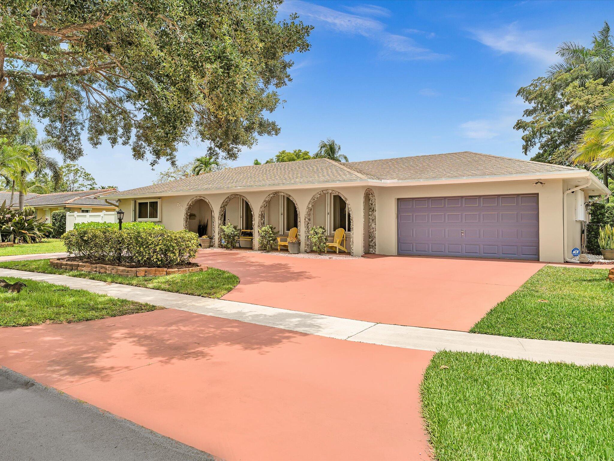 ROYAL PALM ESTATES SEC 4 - Residential