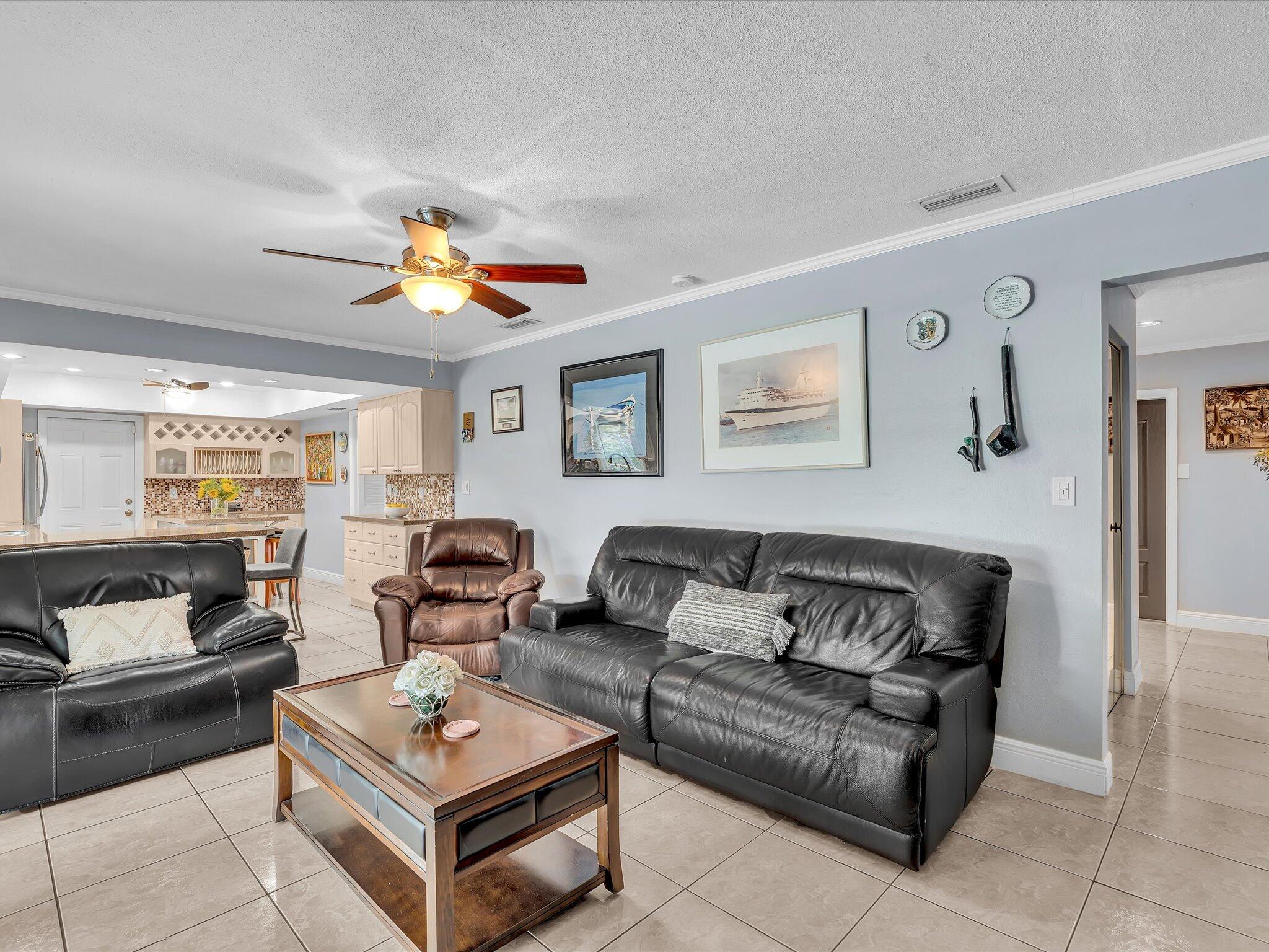 ROYAL PALM ESTATES SEC 4 - Residential