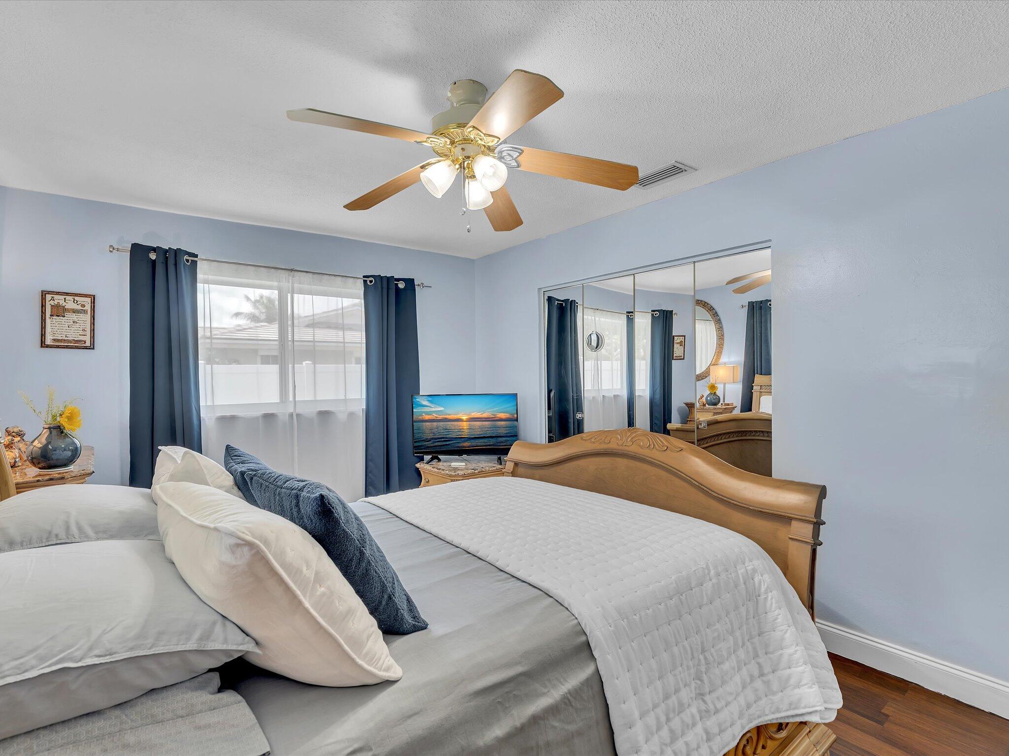 ROYAL PALM ESTATES SEC 4 - Residential