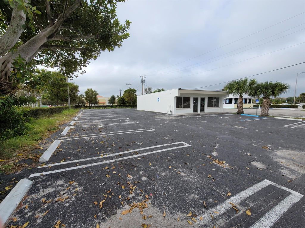 Photo of 2964 2nd Avenue N, Palm Springs, FL (MLS # R11032625)