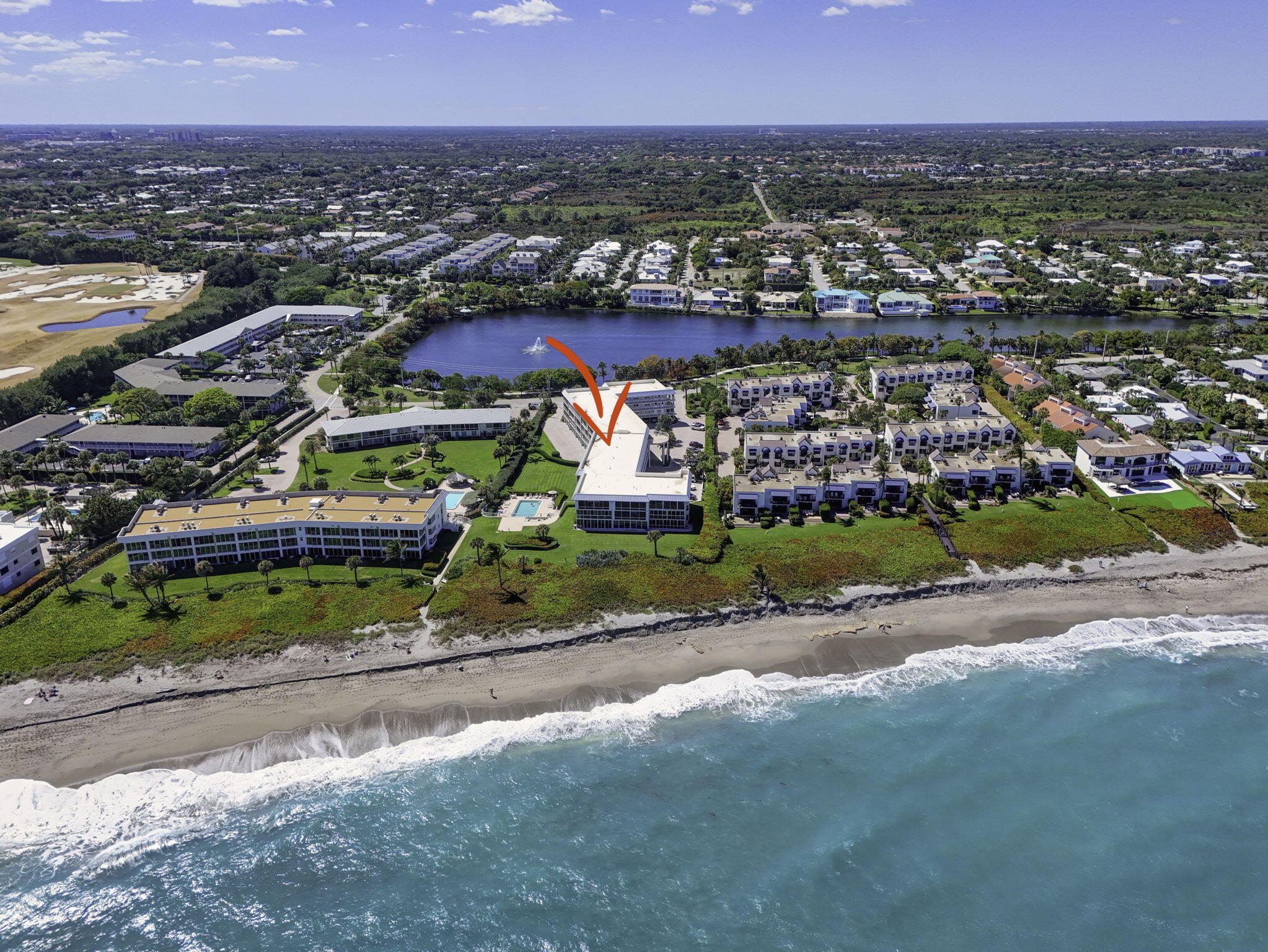 The Barclay Club - Residential