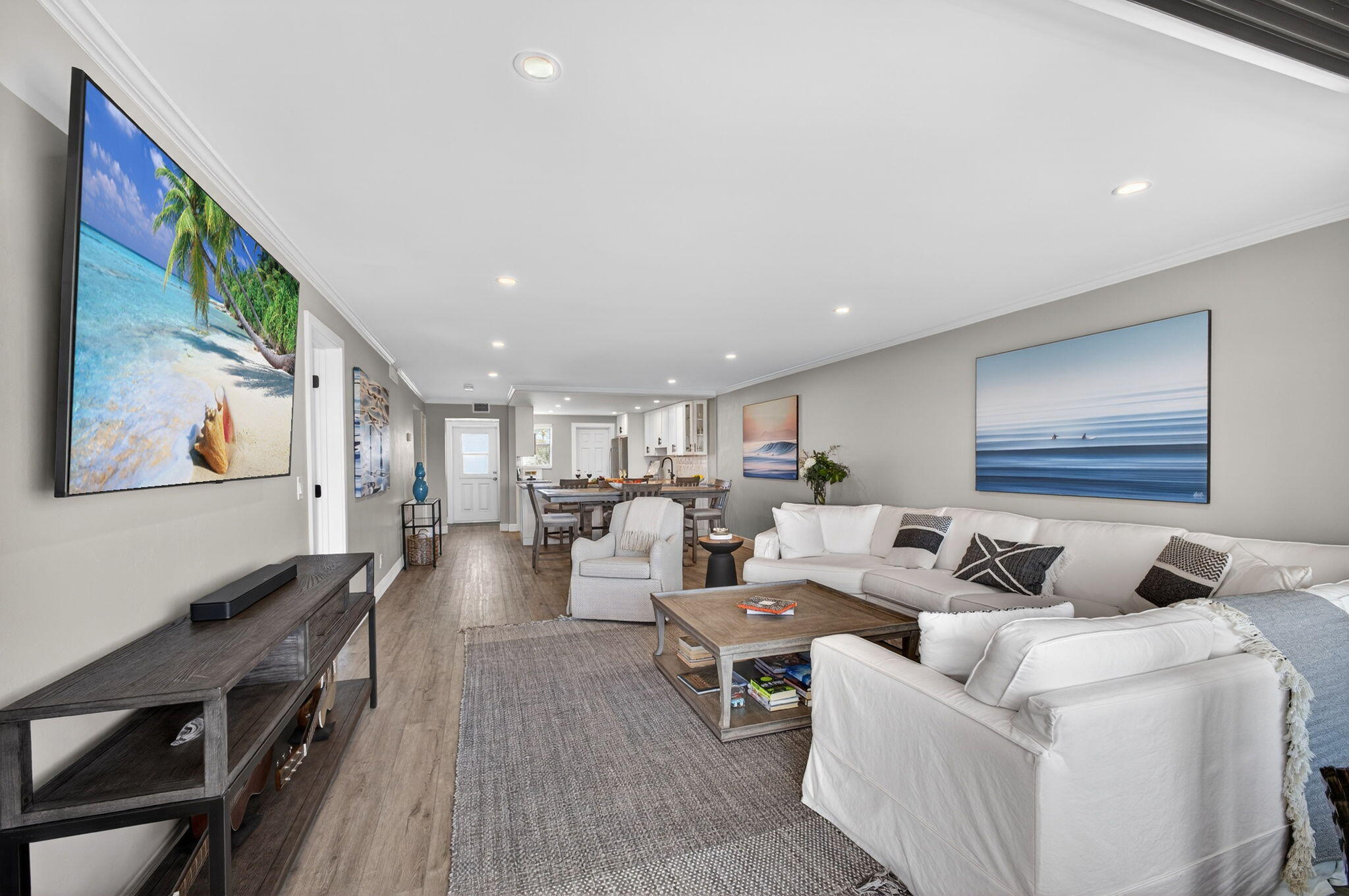 The Barclay Club - Residential