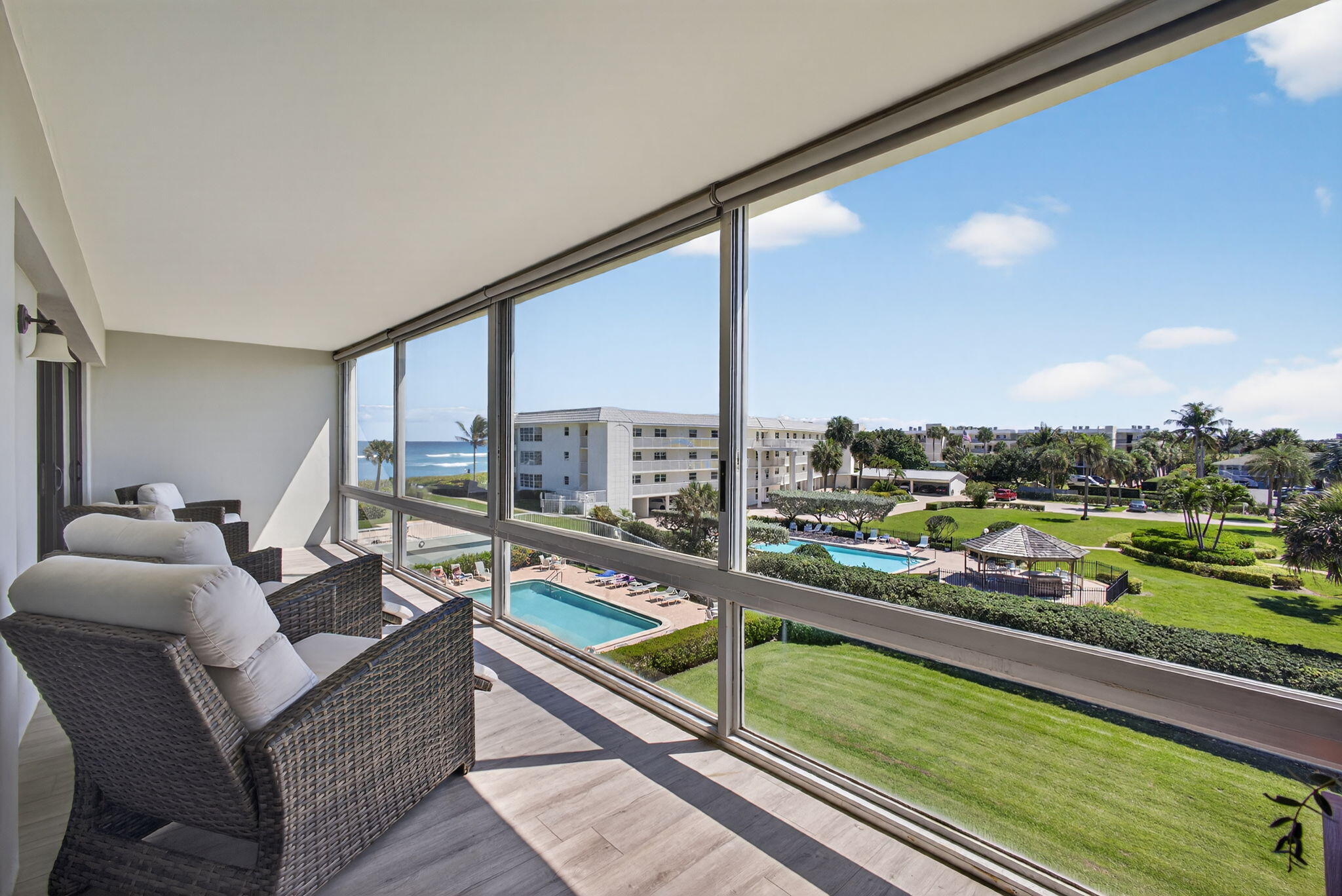 The Barclay Club - Residential