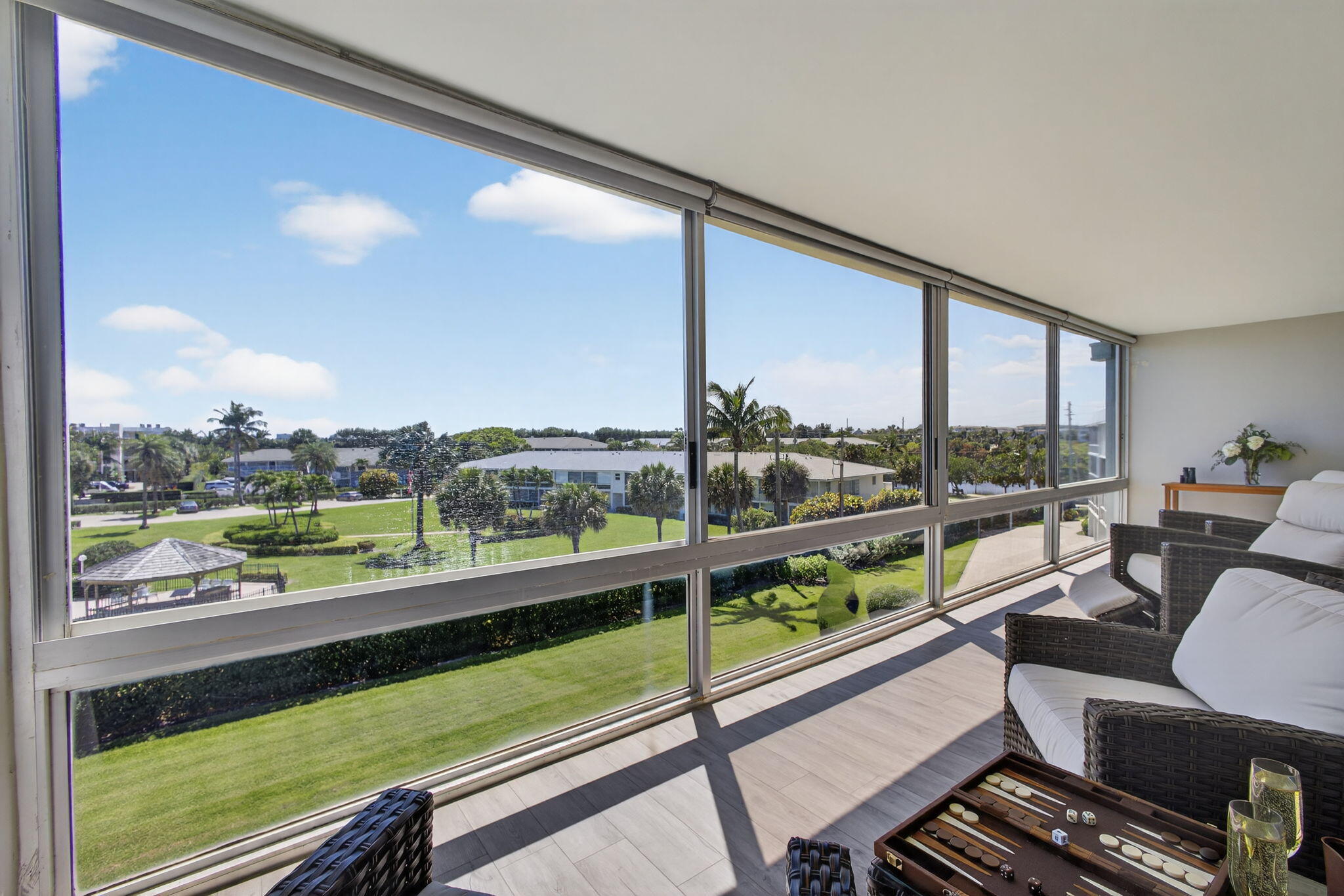 The Barclay Club - Residential