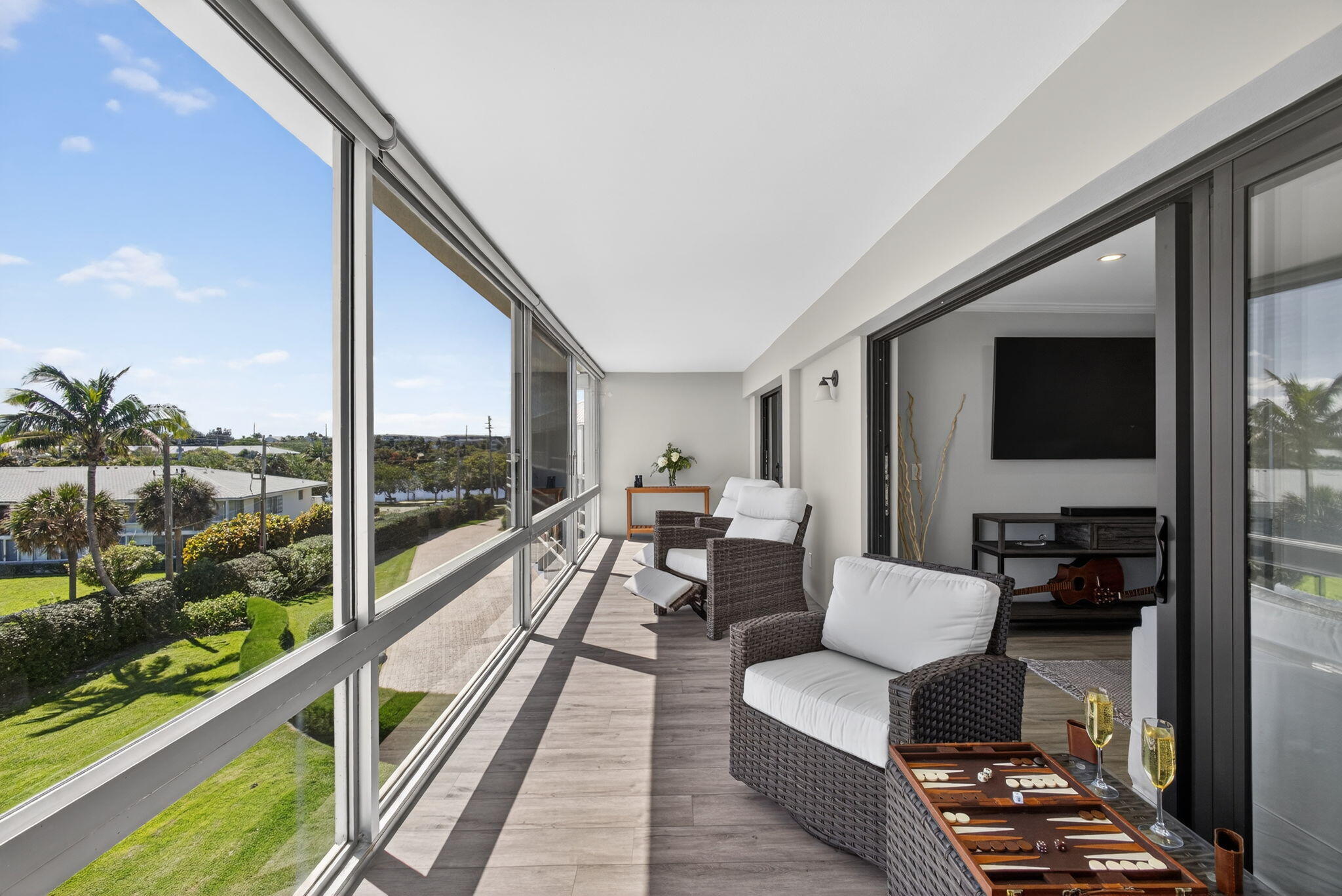 The Barclay Club - Residential