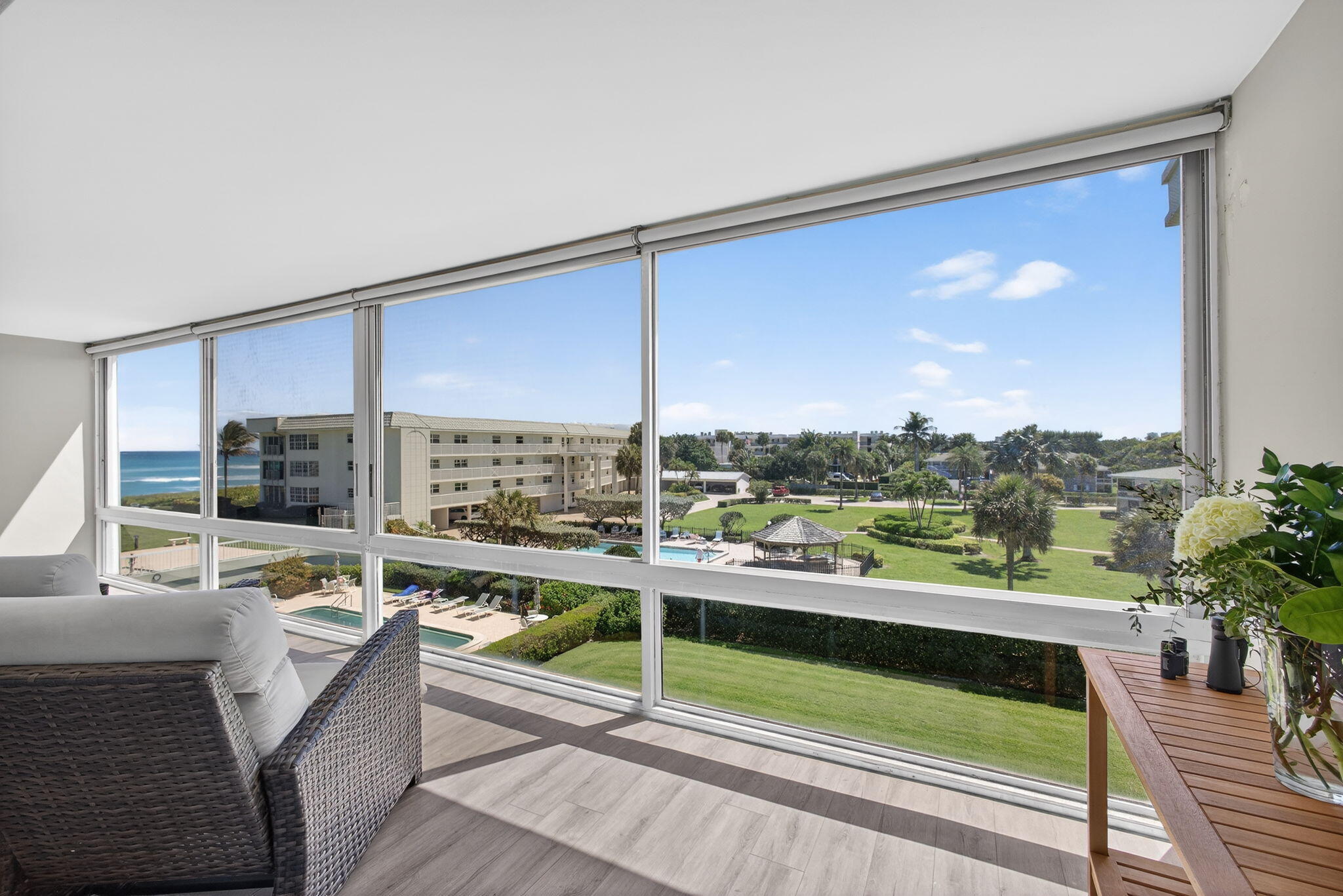 The Barclay Club - Residential