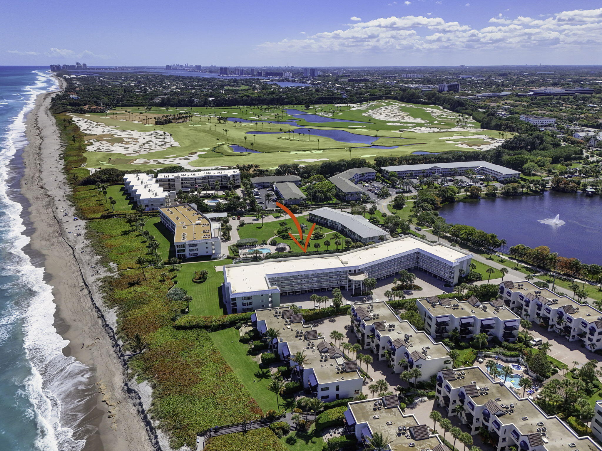 The Barclay Club - Residential