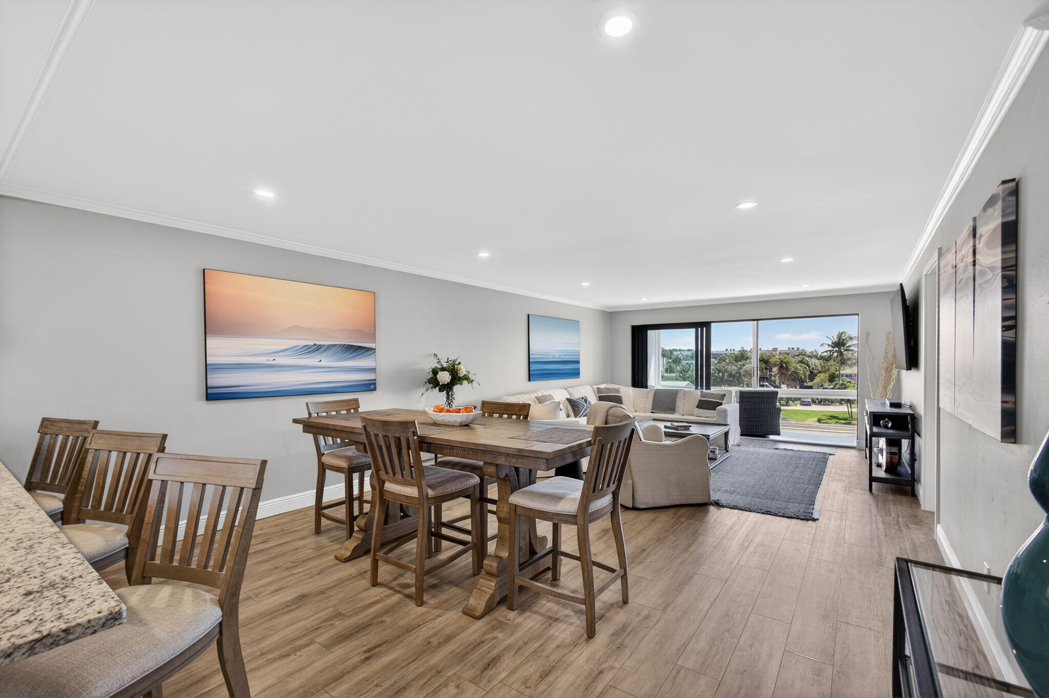 The Barclay Club - Residential