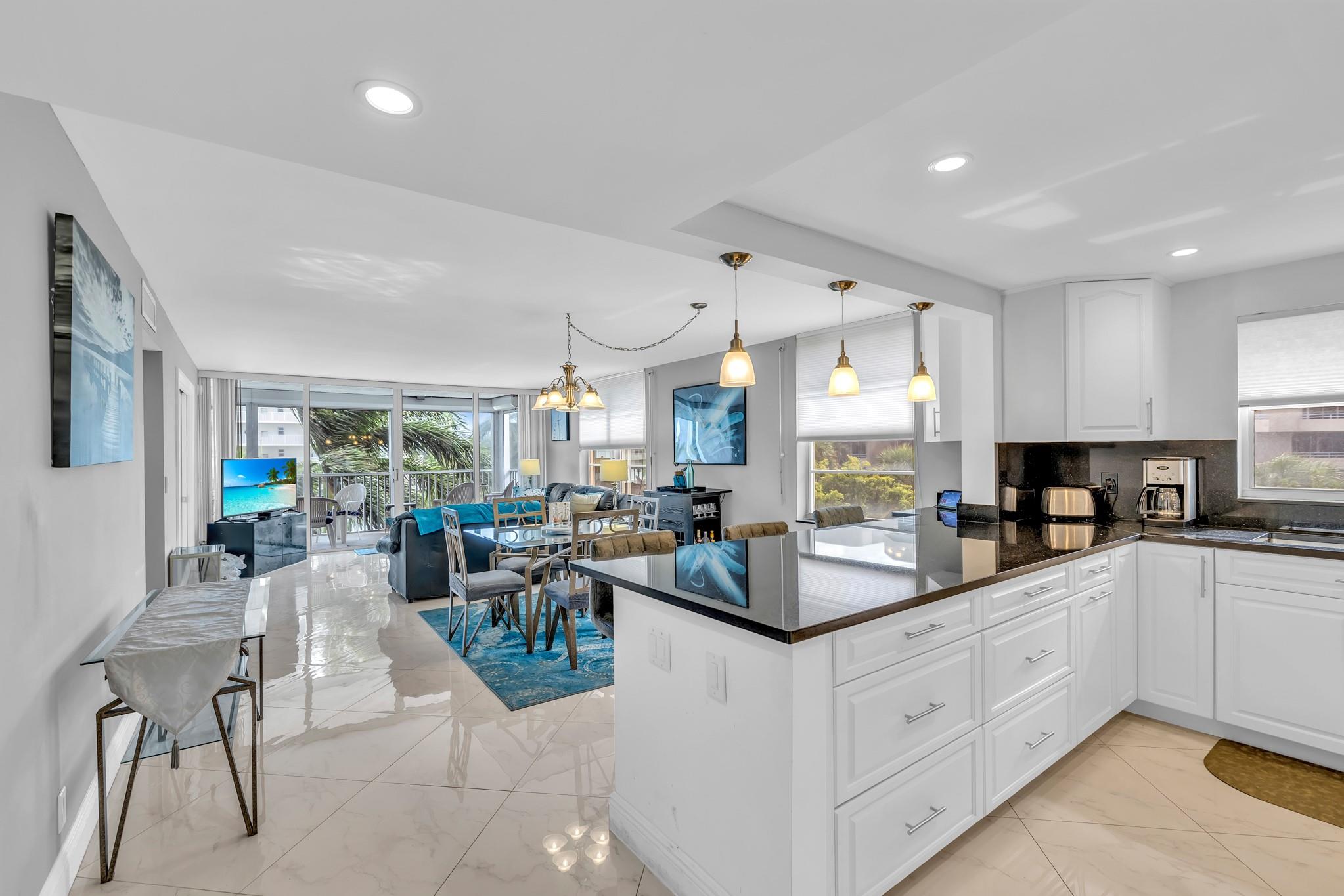 1 Harbourside Dr 1501