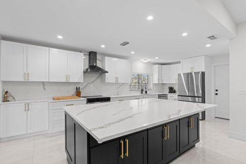 2327 SW 23rd Cranbrook Drive Boynton Beach FL 33436