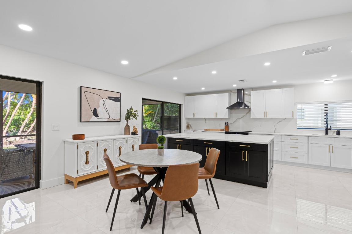 CRANBROOK LAKE ESTATES - Residential